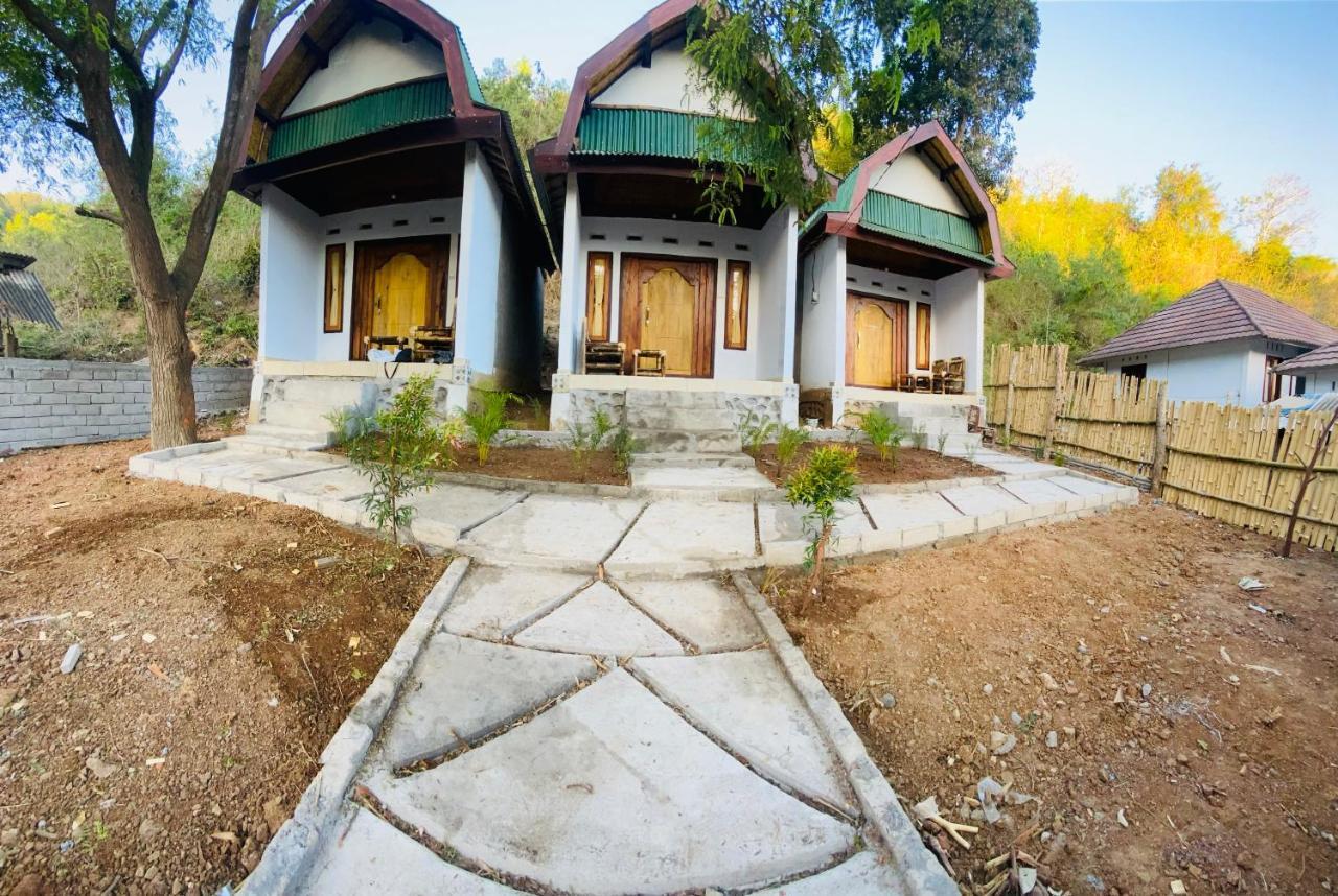 Diki Bungalow Kuta  Екстер'єр фото