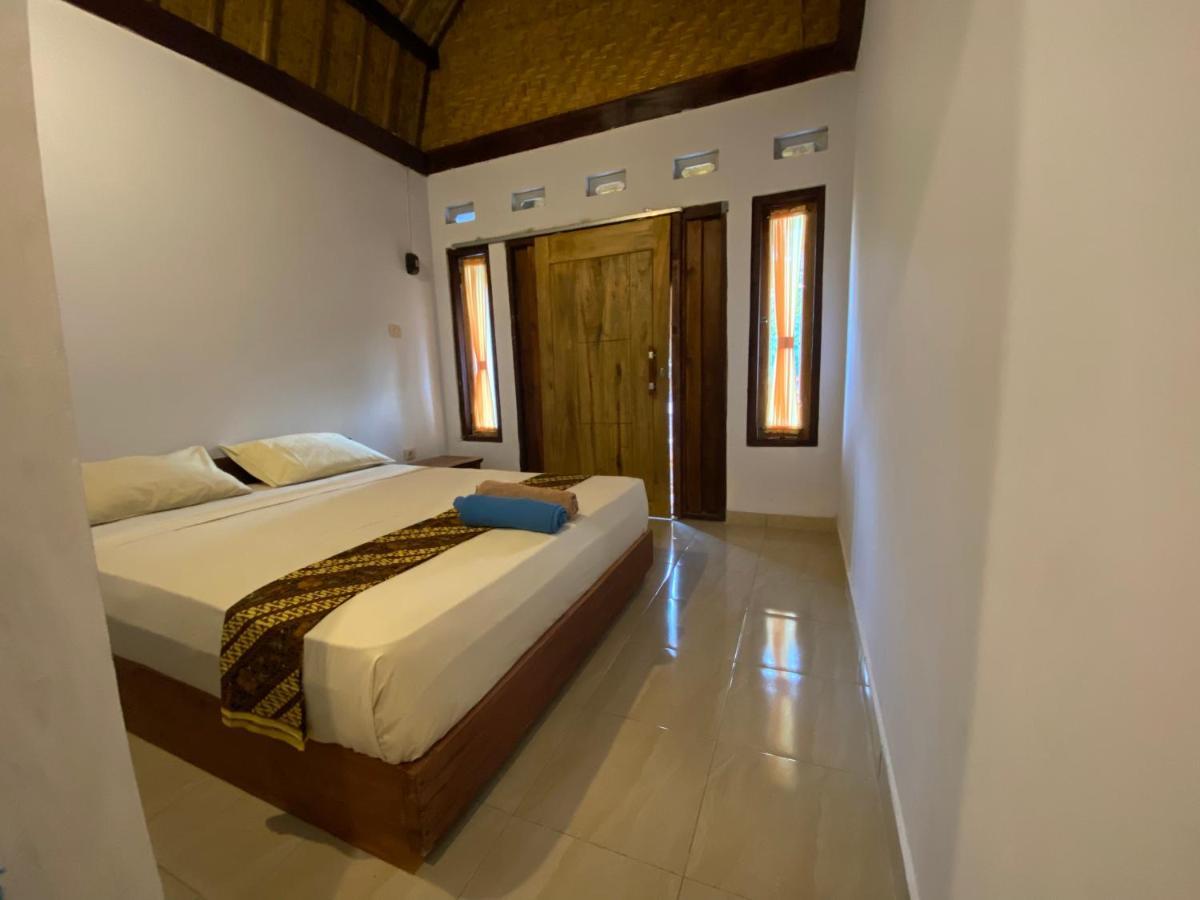 Diki Bungalow Kuta  Екстер'єр фото